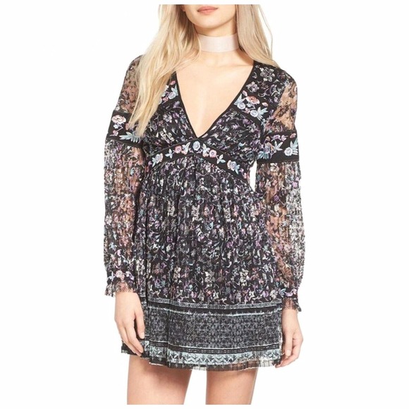Free People Dresses & Skirts - Free People Cherry Blossom Mini Dress Plunge Neck Embroidered Black Size 6